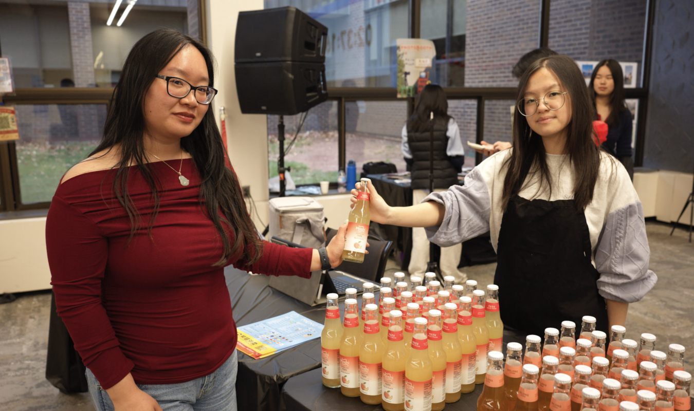 Drinks at 2025 Temple St