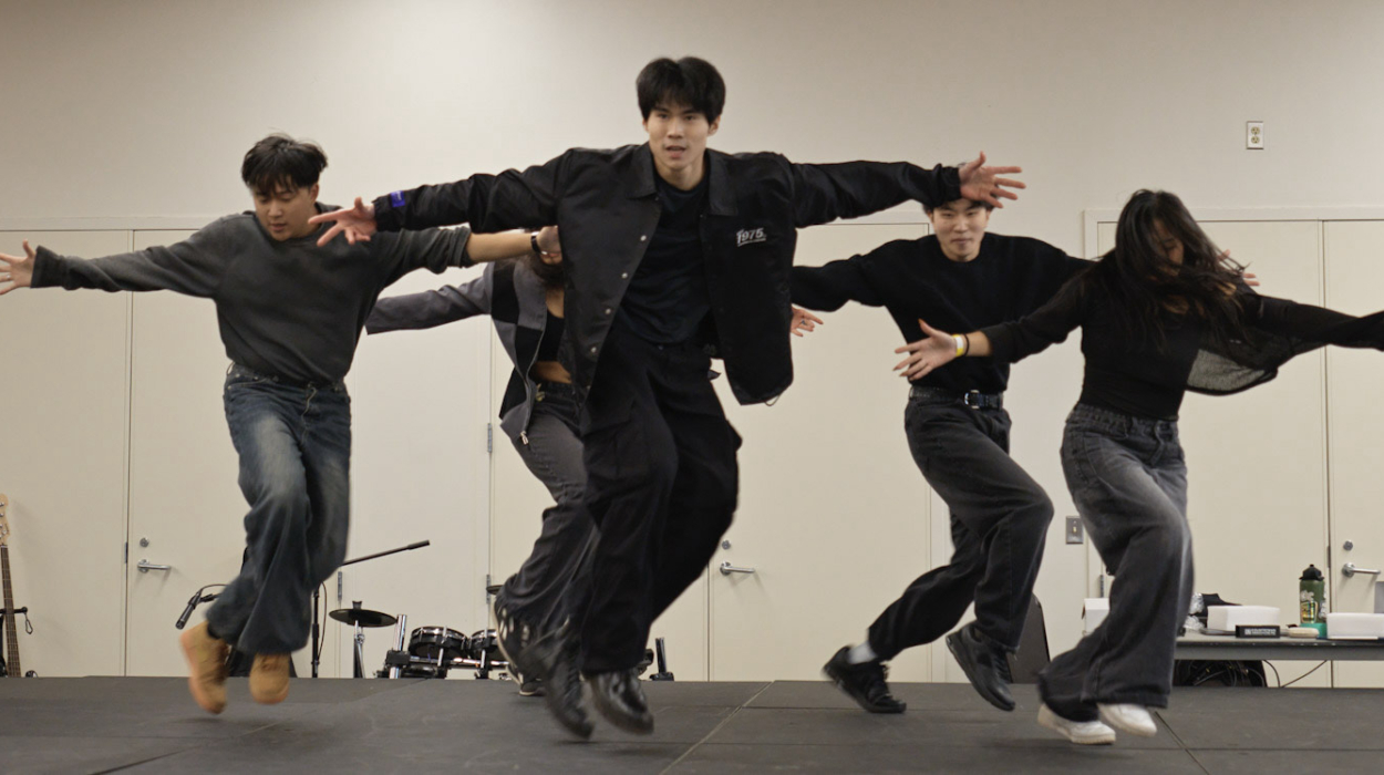 Student Dancers arms out – 2025 Temple St